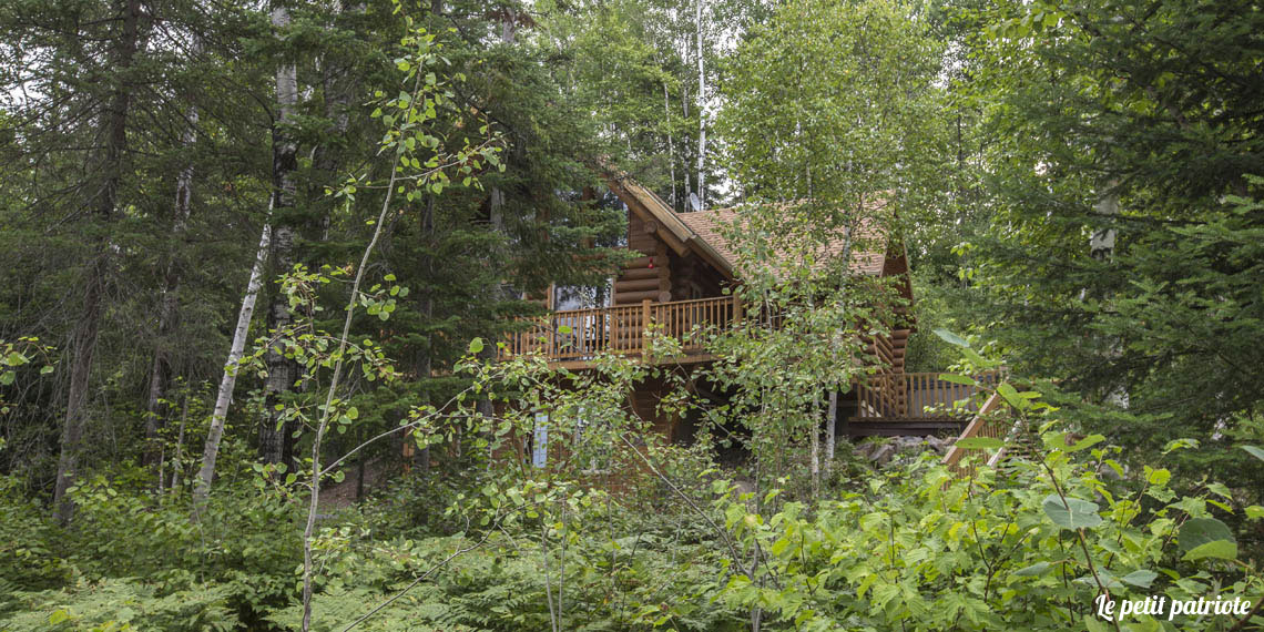 Le chalet vue de face